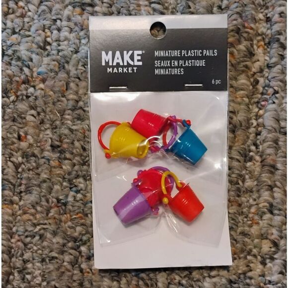 Make Market Miniature Plastic Bucket's Pails For Dollhouse, Bundle Lot New! - Picture 2 of 7